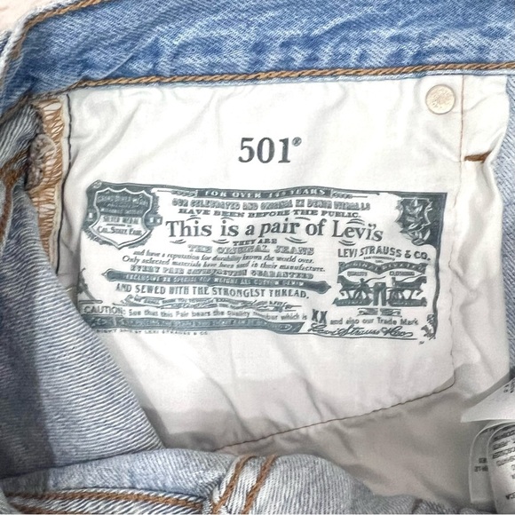 Levi’s 501 High Rise Button Fly Distressed Cutoff Rigid Denim Jean Shorts - Picture 7 of 9